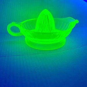 Vintage Green Uranium Depression Glass Juicer Excellent Condition